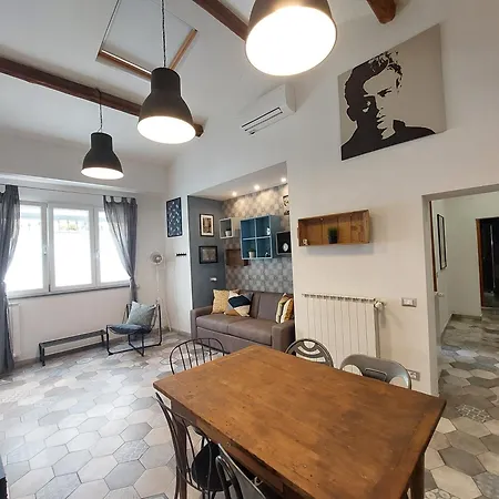Veracini Apartment-3