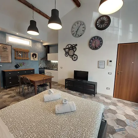 Veracini Apartment-2